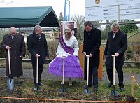 Kurparkerweiterung mit Spatenstich begonnen Bild: Kurparkerweiterung mit Spatenstich begonnen