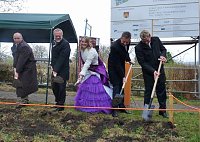 Kurparkerweiterung mit Spatenstich begonnen Bild: Kurparkerweiterung mit Spatenstich begonnen
