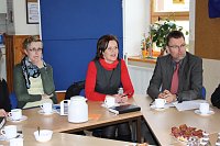Im Jugendhaus Greußen diskutiert Bild: Im Jugendhaus Greußen diskutiert