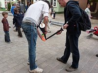 Noch mehr Biertischgarnituren nötig Bild: Noch mehr Biertischgarnituren nötig