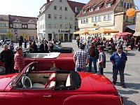 Bild: Oldtimer auf Markt