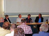 Rege über Energie diskutiert Bild: Rege über Energie diskutiert
