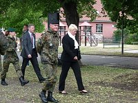 Soldaten verabschiedet Bild: Soldaten verabschiedet