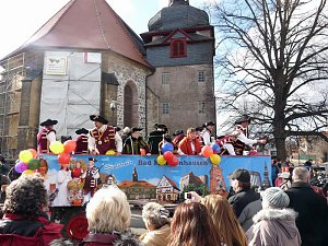 Beachparty im Trockenem Bild: Beachparty im Trockenem