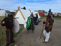 Bild: Mittelaltermarkt auf der Wasserburg