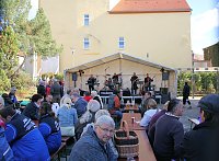 Bild: Besuch auf dem Zwiebelmarkt
