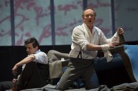 Bild: Sekt und Oper