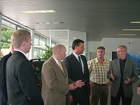 Übergabe Spendenfahrzeug durch das Autohaus Fritze Sondershausen Bild: Übergabe Spendenfahrzeug durch das Autohaus Fritze Sondershausen