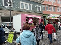 Bild: Oster- oder doch Weihnachtsmarkt?