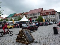 Bild: Markt zum Fliederfest