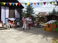 Sommerfest mit Märchenreise Bild: Sommerfest mit Märchenreise