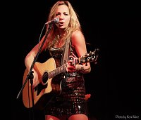 Melanie Dekker im Konzert Bild: Melanie Dekker im Konzert