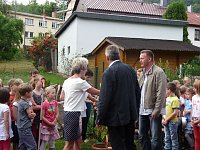 Schulgarten eingeweiht Bild: Schulgarten eingeweiht