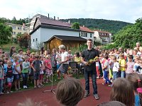 Schulgarten eingeweiht Bild: Schulgarten eingeweiht