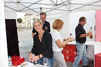 Bild: Weinfest bei Traumwetter er&ouml;ffnet