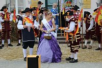 Hausmänner laden zum Bauernmarkt ein Bild: Hausmänner laden zum Bauernmarkt ein