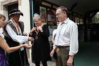 Hausmänner laden zum Bauernmarkt ein Bild: Hausmänner laden zum Bauernmarkt ein
