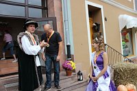 Hausmänner laden zum Bauernmarkt ein Bild: Hausmänner laden zum Bauernmarkt ein