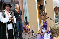 Hausmänner laden zum Bauernmarkt ein Bild: Hausmänner laden zum Bauernmarkt ein