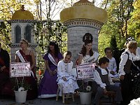 Bild: Herbstfest an der Barbarossa-H&ouml;hle