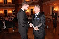 WAGO- Stiftung ehrt die 13 besten Auszubildenden Bild: WAGO- Stiftung ehrt die 13 besten Auszubildenden