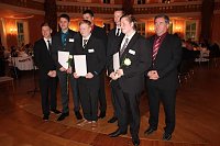 WAGO- Stiftung ehrt die 13 besten Auszubildenden Bild: WAGO- Stiftung ehrt die 13 besten Auszubildenden