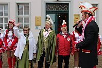 Rathaus wieder in Narrenhand Bild: Rathaus wieder in Narrenhand
