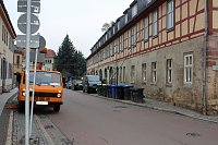 Der Weihnachtsbaum steht. Bild: Der Weihnachtsbaum steht.