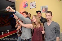 Bild: "Ende des Monats"-Party