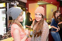 Bild: "Ende des Monats"-Party