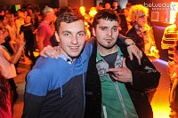 Bild: Party im Jugendclubhaus