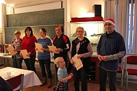 Bild: Weihnachtsmann kam mit Rentier