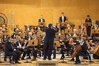 Mit Theater und Orchester durch die Feiertage Bild: Mit Theater und Orchester durch die Feiertage