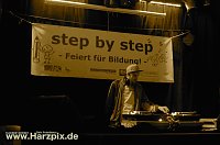 Feiert für Bildung! – step by step Bild: Feiert für Bildung! – step by step