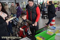 Bild: Viel los in der Autowelt Peter