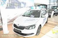 Bild: Viel los in der Autowelt Peter
