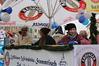 Party auf dem Anger Bild: Party auf dem Anger