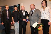Bild: Ehrenmedaille in Gold verliehen