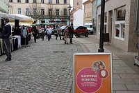 Menschen über Menschen Bild: Menschen über Menschen