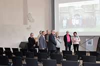 Bild: Beeindruckt vom B&uuml;rgerzentrum