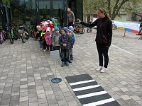Bild: Verkehrssicherheitstag der Kita Bummi  Artern
