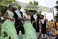 Laubkönig gekrönt Bild: Laubkönig gekrönt
