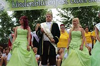 Laubkönig gekrönt Bild: Laubkönig gekrönt