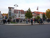 Demonstration und Gegendemonstration (1) Bild: Demonstration und Gegendemonstration (1)