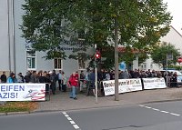 Demonstration und Gegendemonstration (2) Bild: Demonstration und Gegendemonstration (2)