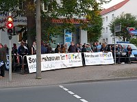 Demonstration und Gegendemonstration (2) Bild: Demonstration und Gegendemonstration (2)