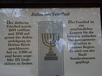 Bild: Rundgang auf J&uuml;dischem Friedhof