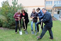Bild: Spatenstich in Ebeleben vollzogen