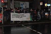 Demonstration und Gegendemonstration (2) Bild: Demonstration und Gegendemonstration (2)