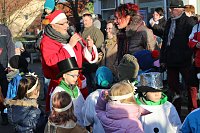 Bild: In Jecha kam der Nikolaus mit der Feuerwehr